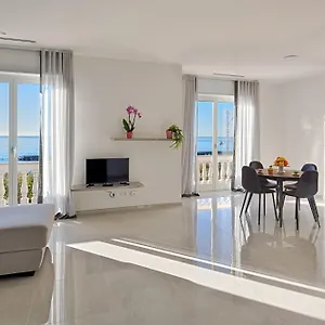 Cicolombo Appartamento Santo Stefano al Mare